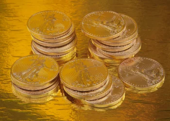 Will Rising Interest Rates Kill Gold’s Rally? How to Adjust Your Portfolio