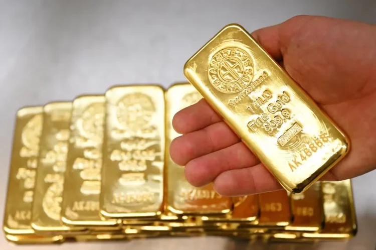Is Gold’s Bull Run Sustainable? Reading the Market Tea Leaves