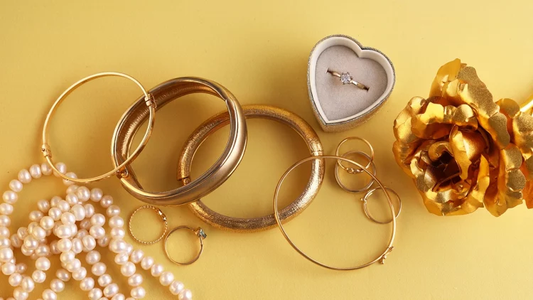 Gold Jewelry Consumption Trends: How Millennials and Gen Z Are Changing the Market